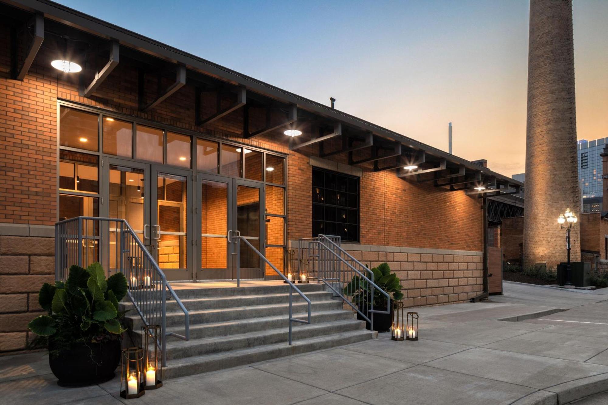 Renaissance Minneapolis Hotel, The Depot Exterior photo