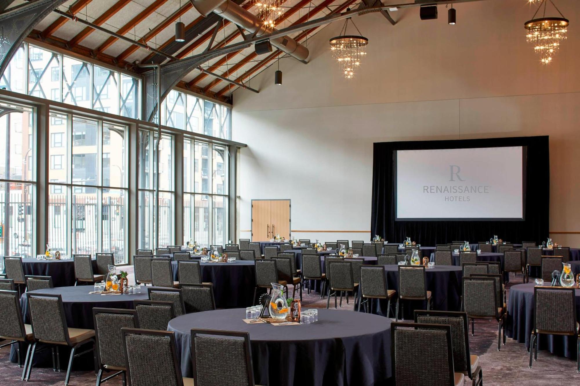 Renaissance Minneapolis Hotel, The Depot Exterior photo