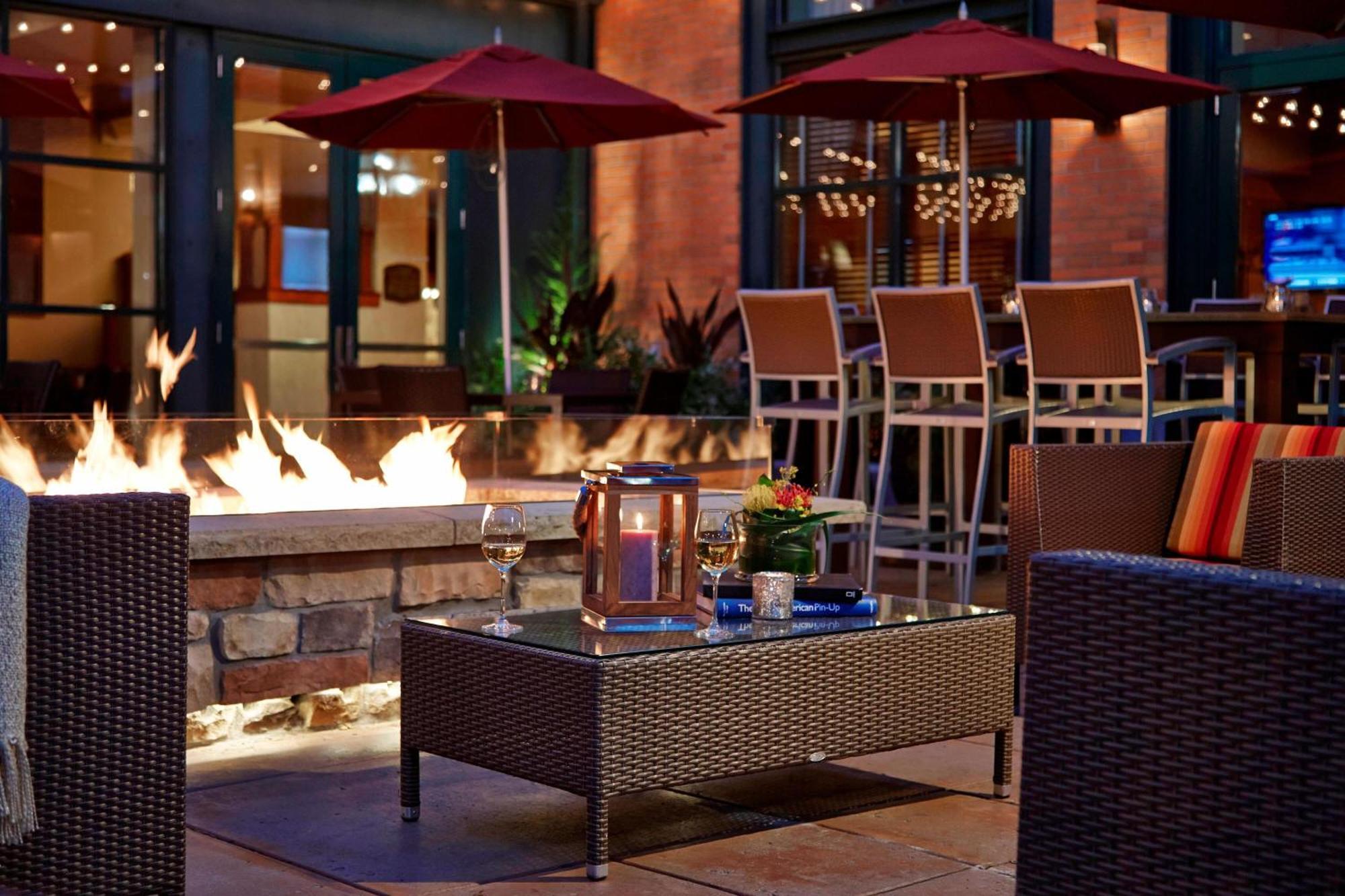 Renaissance Minneapolis Hotel, The Depot Exterior photo